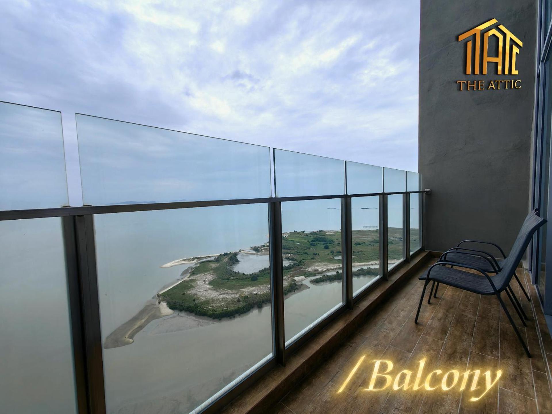 Attic Home Melaka Silverscape Residence & Jonker المظهر الخارجي الصورة