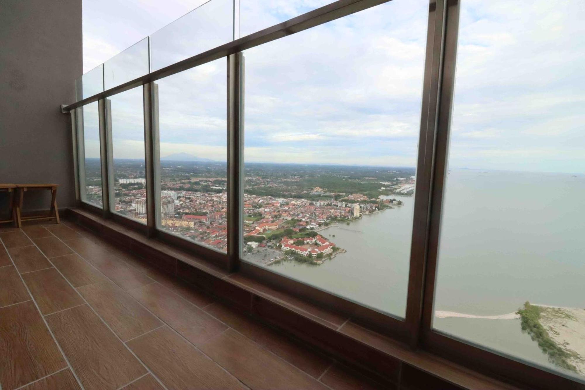 Attic Home Melaka Silverscape Residence & Jonker الغرفة الصورة